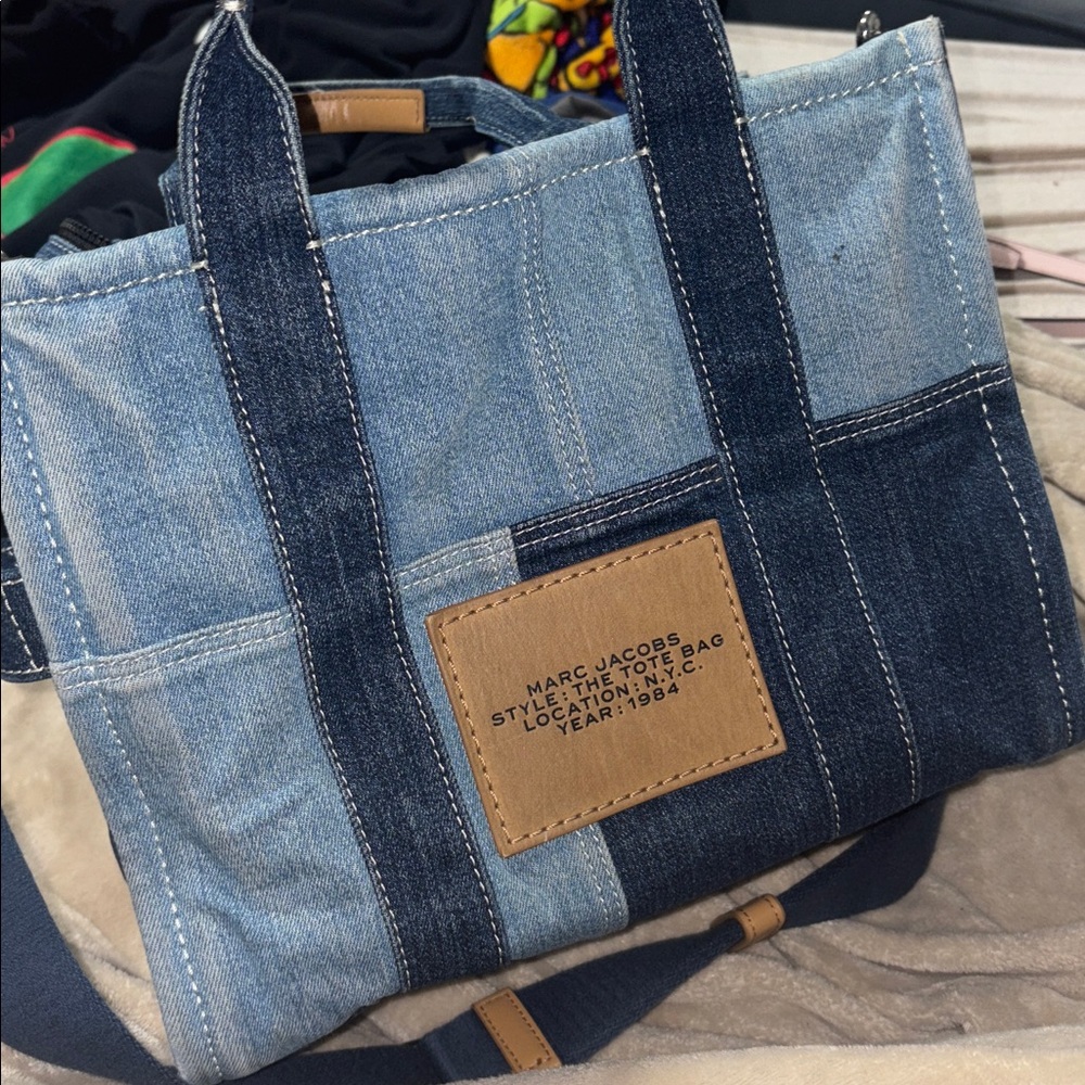 Marc Jacobs The Tote Bag Denim Patchwork Blue - Picture 3 of 4